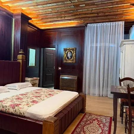 Iliada 5* Tirana